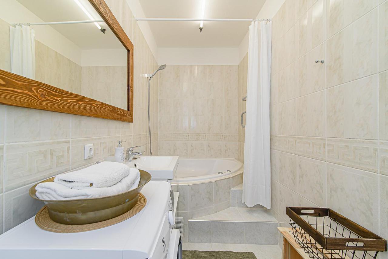 Cozy Studio In The Heart Of Vilnius Old Town エクステリア 写真